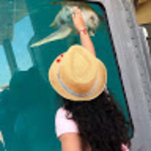 Meet your Posher, Alejandra